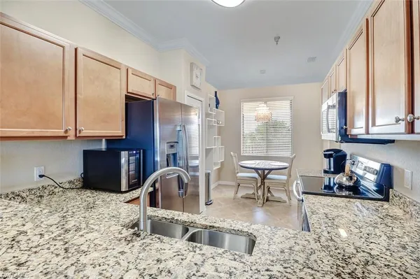 $5,500 | 9566 Trevi Court, Unit 4944, Naples, FL 34113