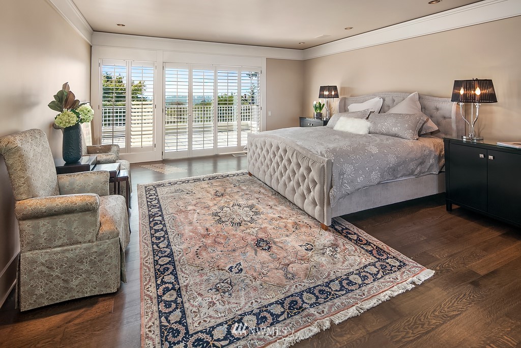 9616 Hilltop Road Bellevue, WA 98004 - Photo 15 of 25