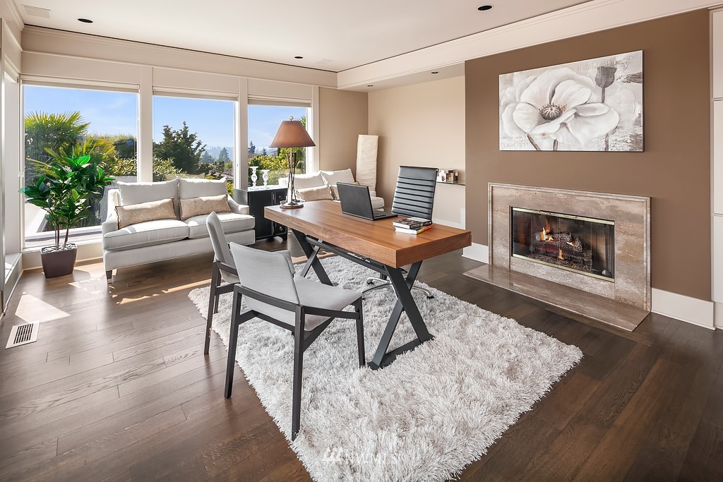 9616 Hilltop Road Bellevue, WA 98004 - Photo 20 of 25