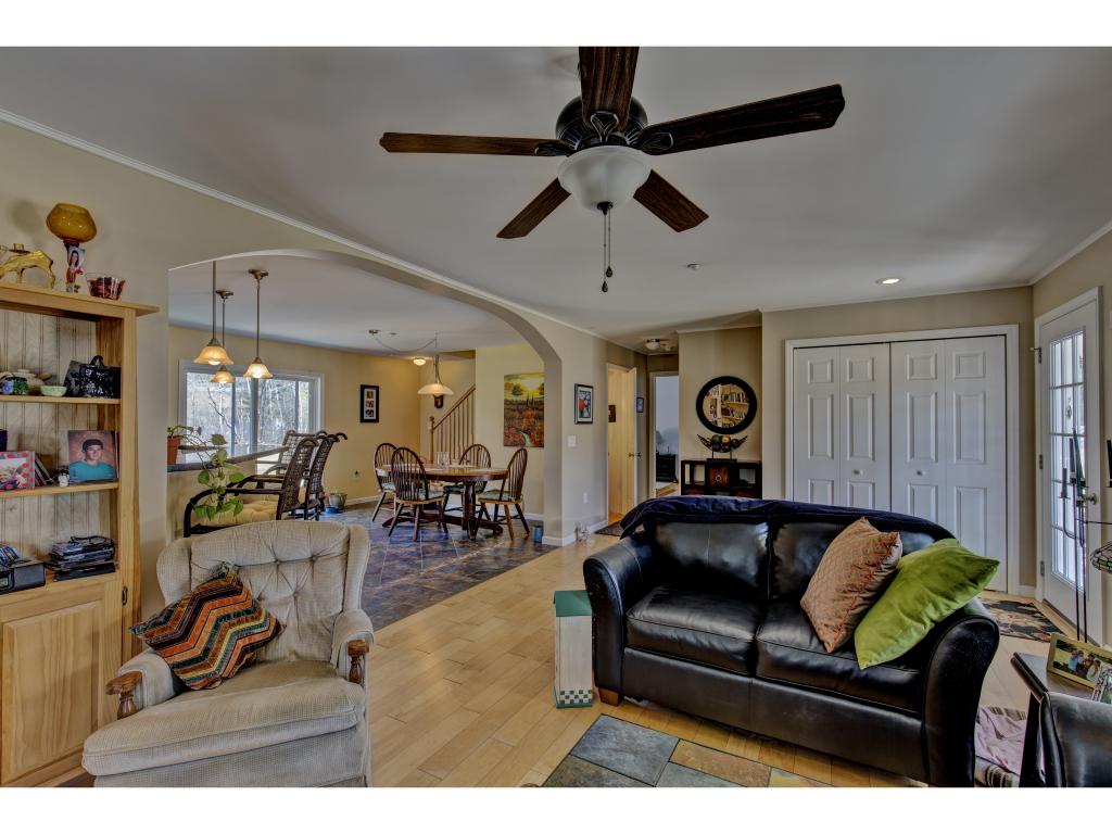 31 Riverside Drive Lebanon, NH 03766 - Photo 4 of 23