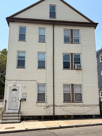 $2,995 | 347 Wood Avenue, Unit 3, Boston, MA 02136