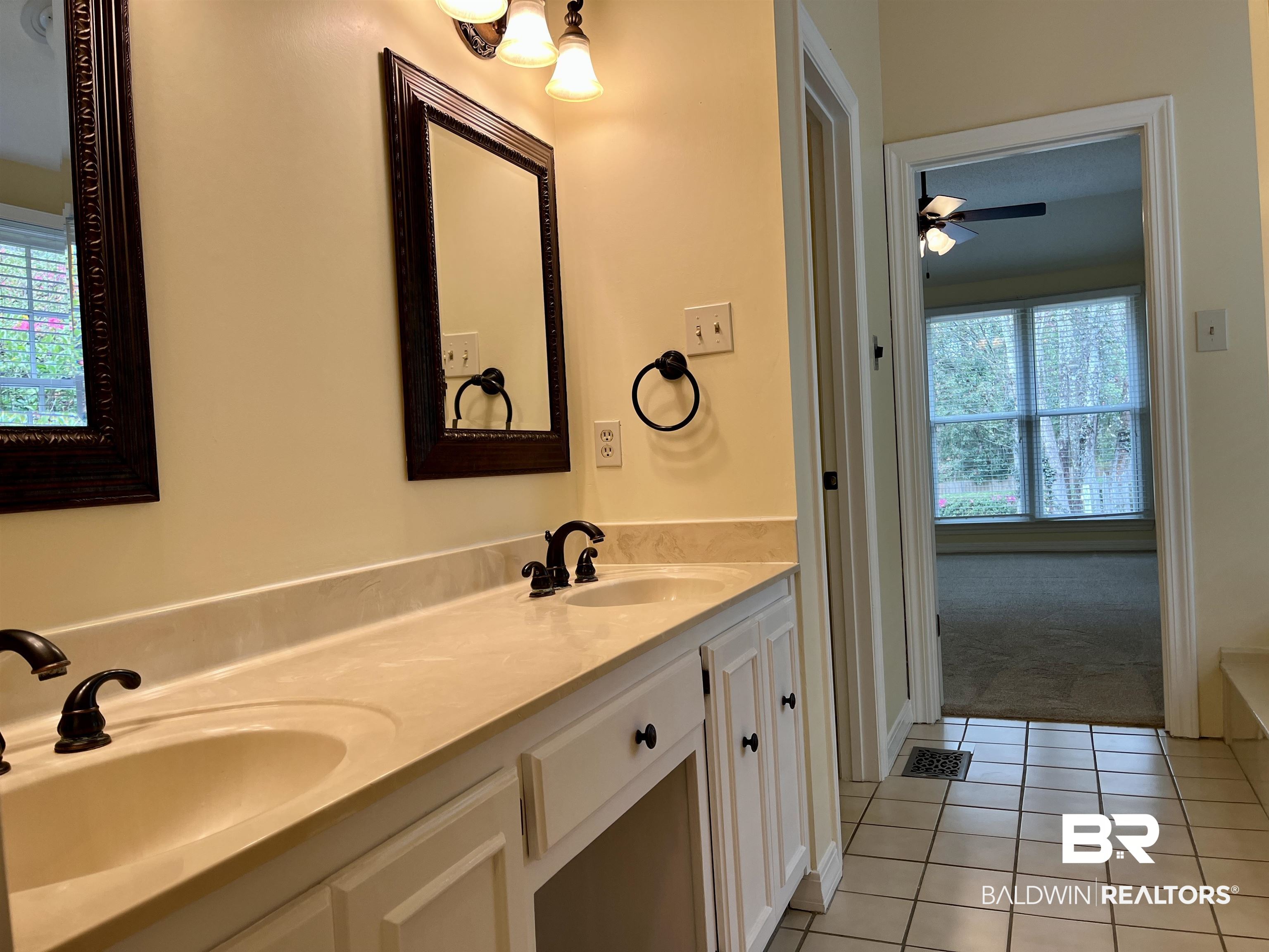 6716 Ridgeland Road South Mobile, AL 36695 - Photo 11 of 35
