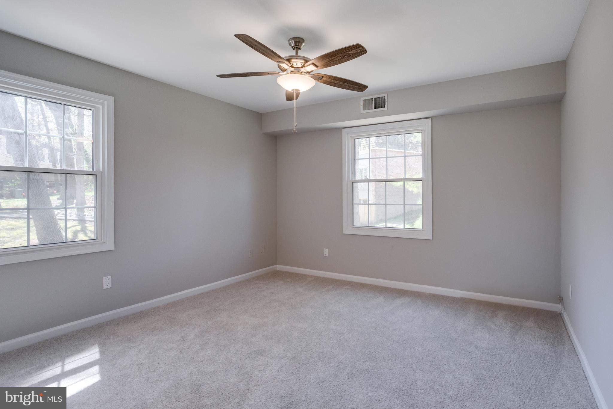 5906 Bayshire Road, Unit 170 Springfield, VA 22152 - Photo 14 of 30 Gallery Image 14
