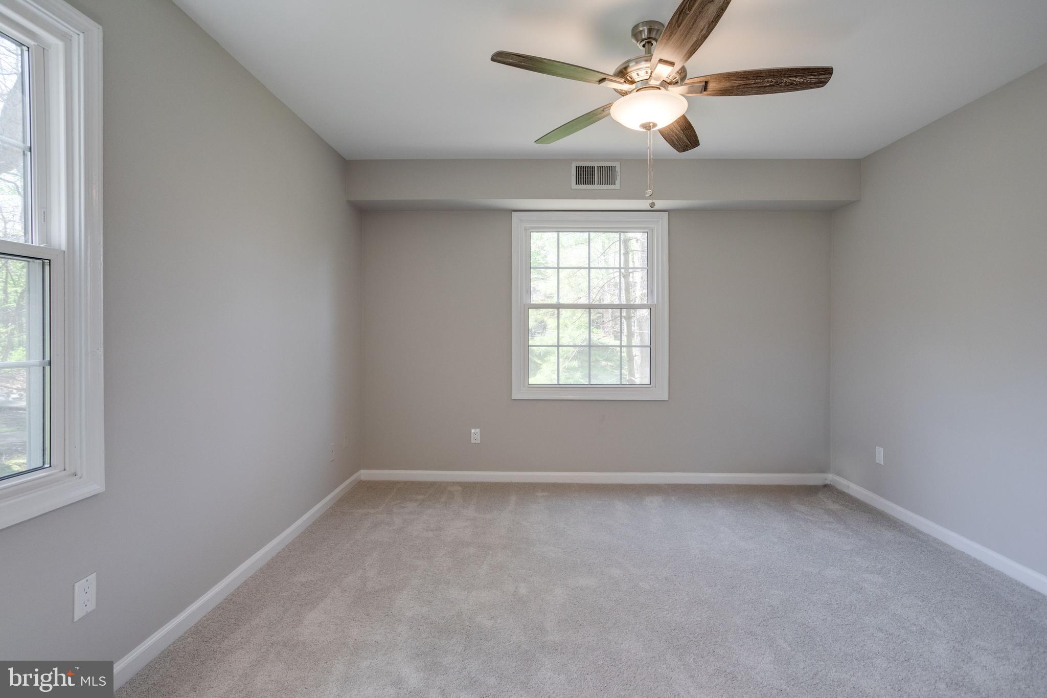5906 Bayshire Road, Unit 170 Springfield, VA 22152 - Photo 15 of 30 Gallery Image 15