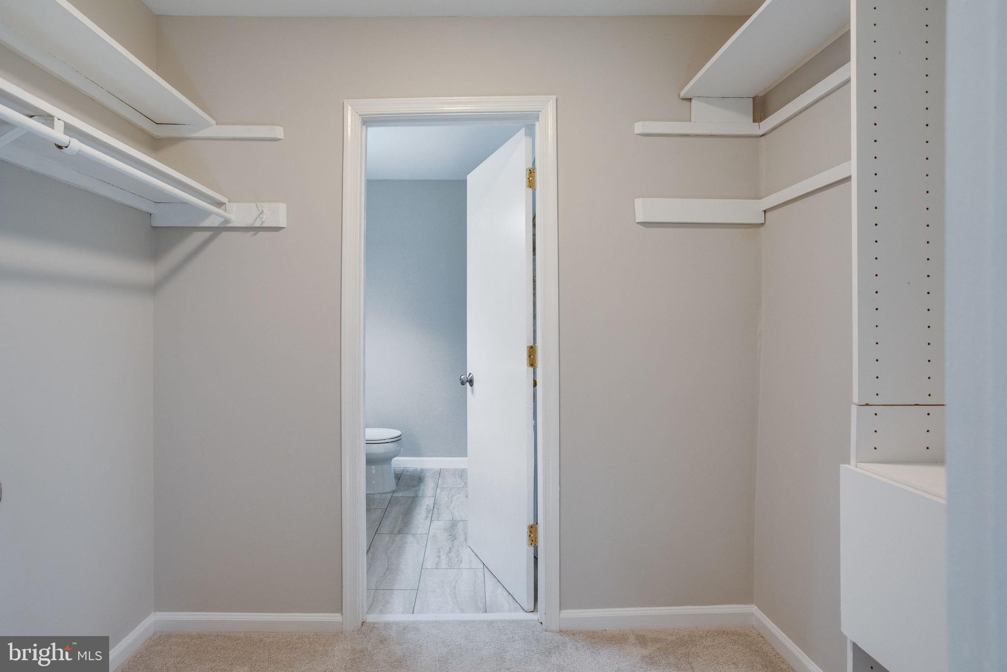 5906 Bayshire Road, Unit 170 Springfield, VA 22152 - Photo 17 of 30 Gallery Image 17