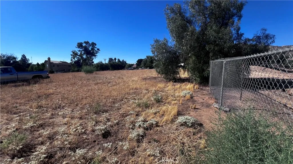 11560 Kitching Street Moreno Valley, CA 92557 - Photo 14 of 20 a view of basketball court