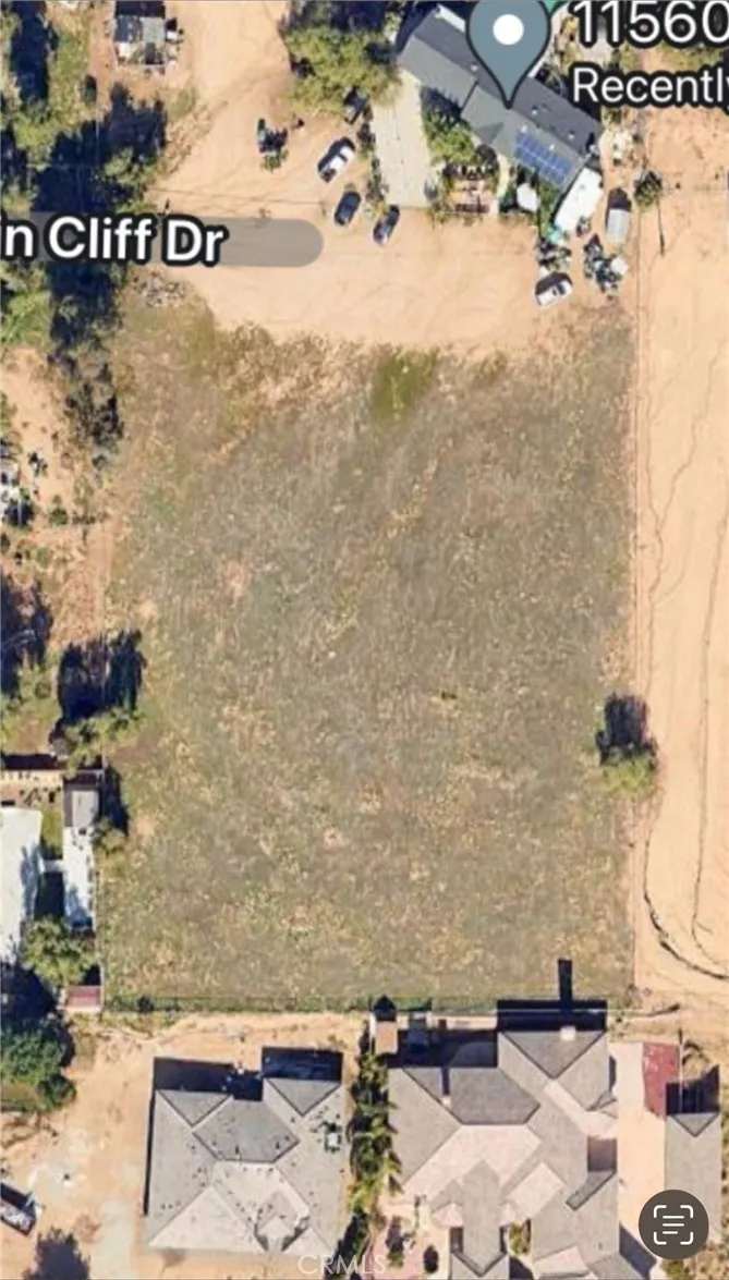 11560 Kitching Street Moreno Valley, CA 92557 - Photo 2 of 20 a view of bathroom