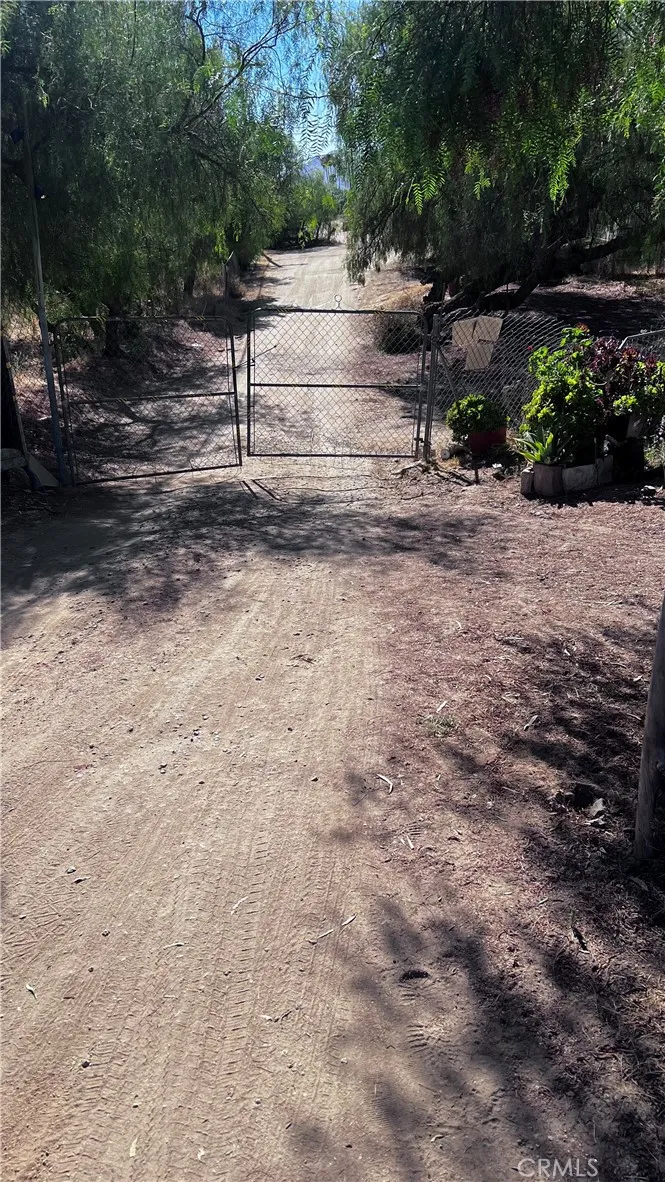 11560 Kitching Street Moreno Valley, CA 92557 - Photo 4 of 20 a view of backyard with green space