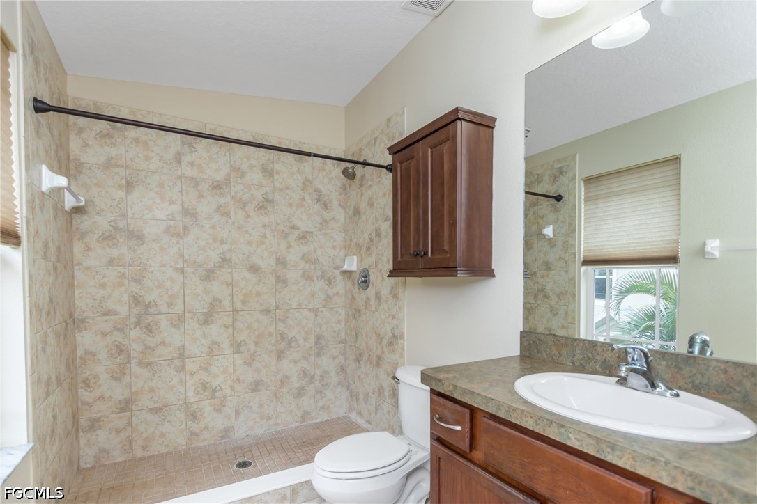 368 Harbor Ridge Drive Palm Harbor, FL 34683 - Photo 30 of 35
