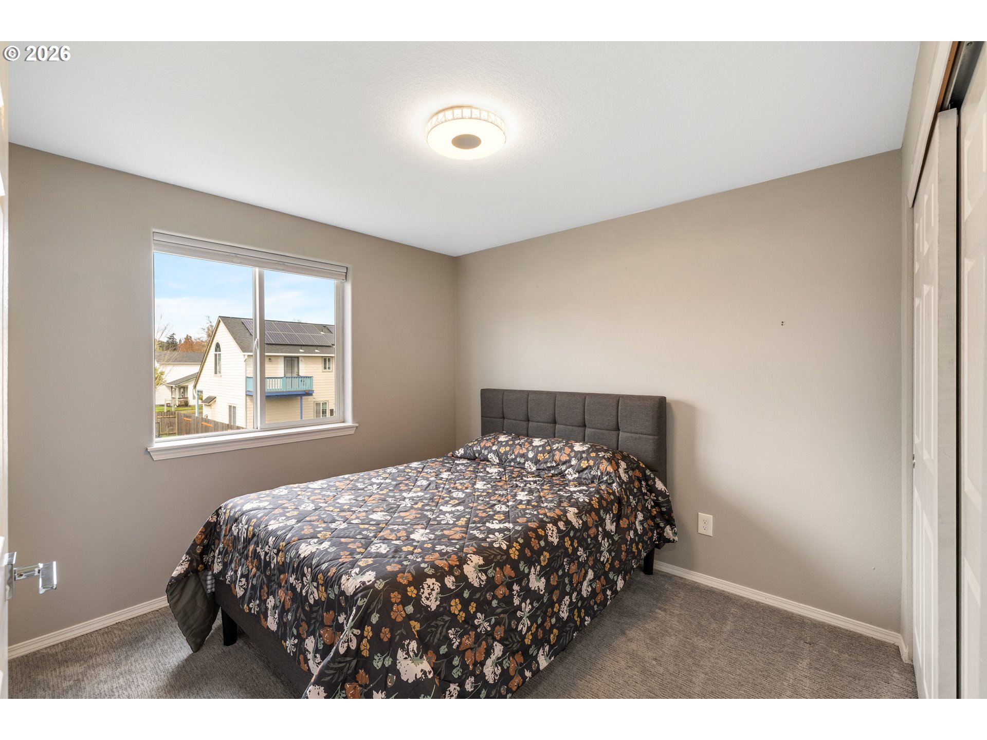 10037 North Polk Avenue Portland, OR 97203 - Photo 31 of 48