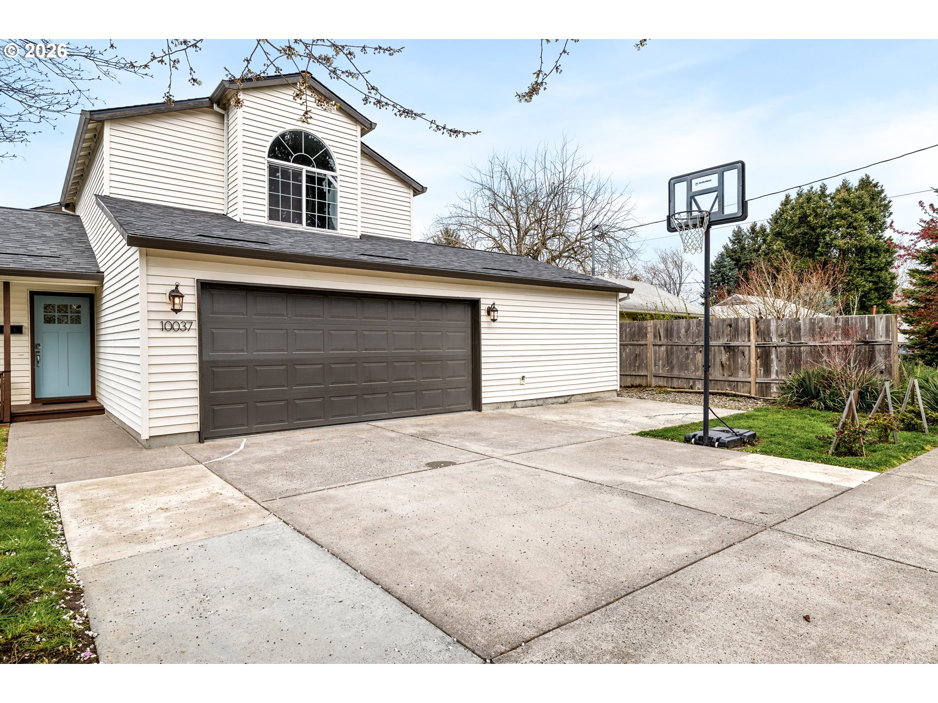 10037 North Polk Avenue Portland, OR 97203 - Photo 45 of 48