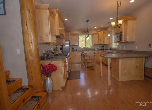 $1,475,000 | 237 Old Dent Road, Orofino, ID 83544