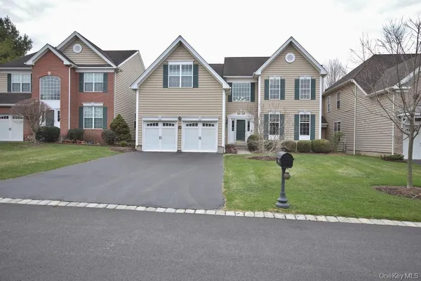 $699,500 | 216 Roosevelt Drive, Fishkill, NY 12524