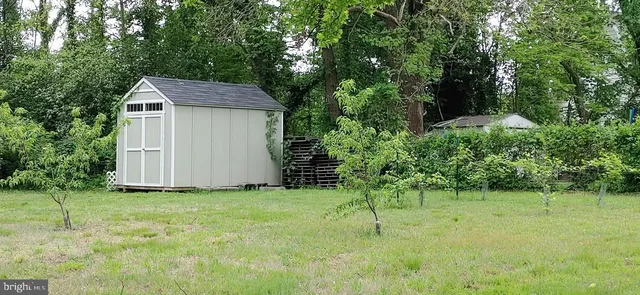 a house view with a garden space