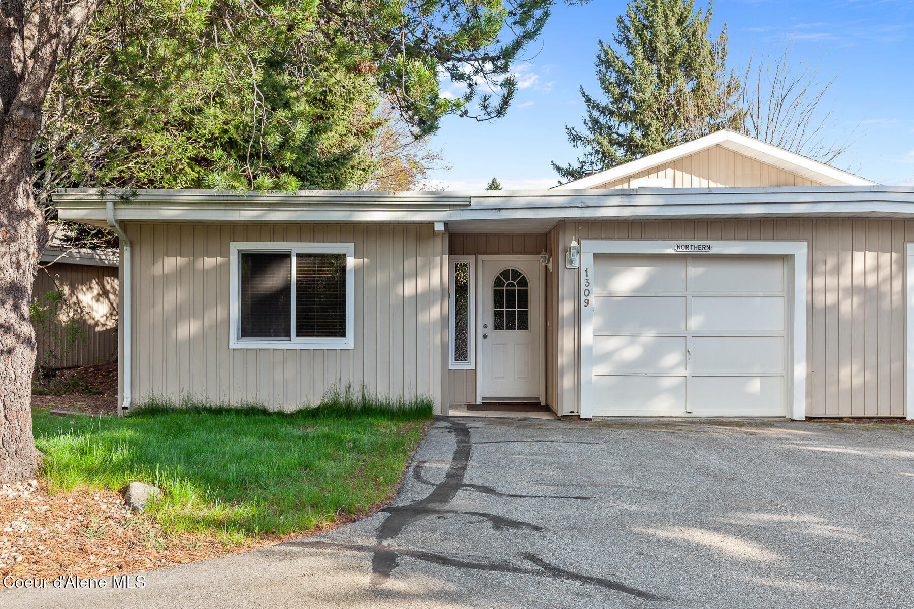 1309 Metaline Lane Sandpoint, ID 83864 - Photo 1 of 50 1309 Metaline Lane