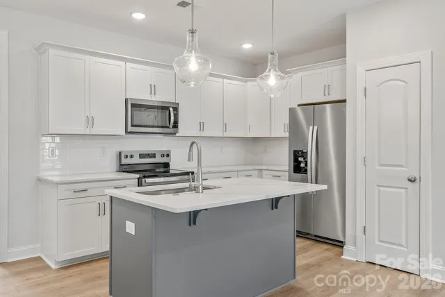 $434,900 | 125 Cherry Spgs Lane, Unit 11D, Asheville, NC 28804