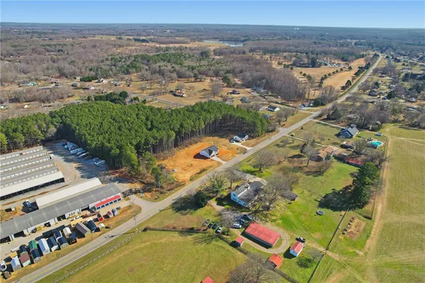 $350,000 | 908 Beaverdam Road, Williamston, SC 29697