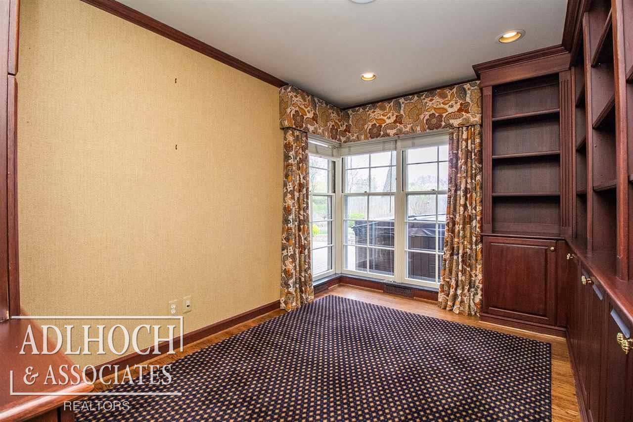294 Touraine Road Grosse Pointe Farms, MI 48236 - Photo 18 of 52