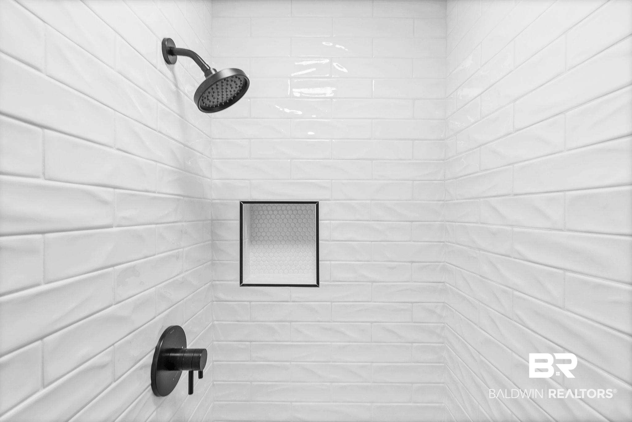 203 Anderson Road Saraland, AL 36571 - Photo 27 of 48 Details featuring a tile shower
