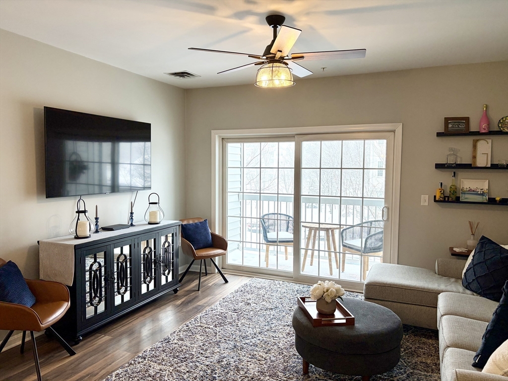 75 Augustus Court, Unit 2003 Reading, MA 01867 - Photo 11 of 25