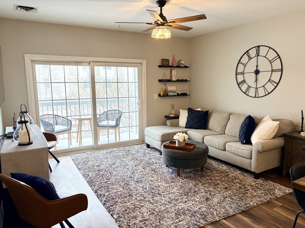 75 Augustus Court, Unit 2003 Reading, MA 01867 - Photo 13 of 25