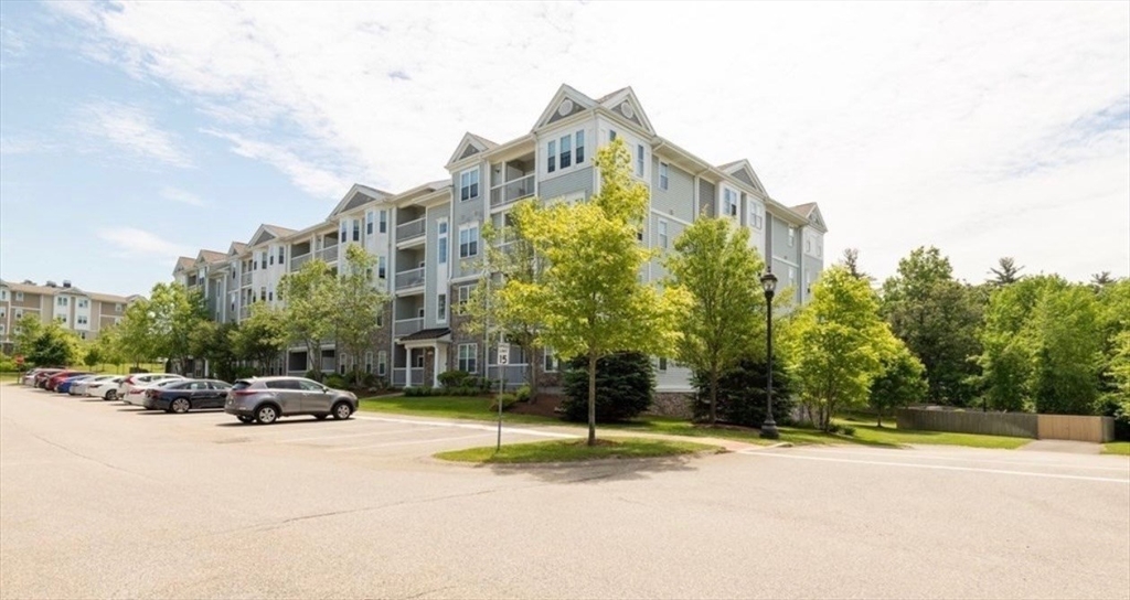 75 Augustus Court, Unit 2003 Reading, MA 01867 - Photo 2 of 25