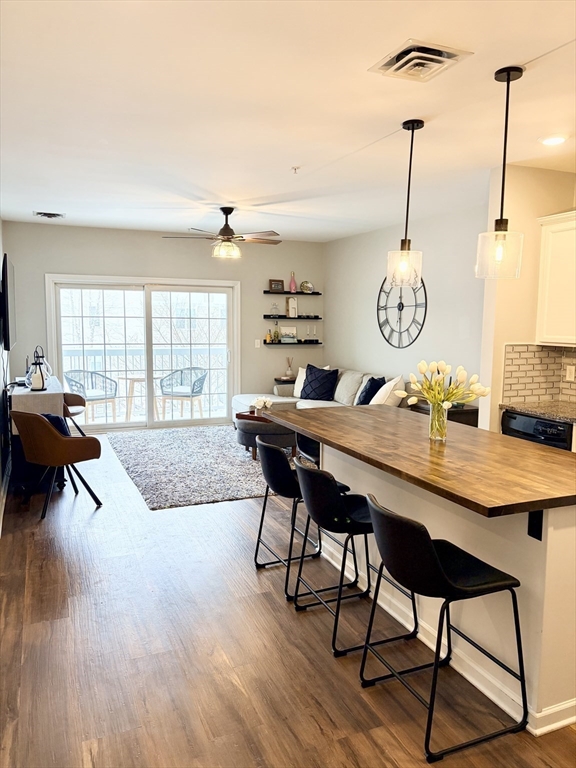 75 Augustus Court, Unit 2003 Reading, MA 01867 - Photo 3 of 25