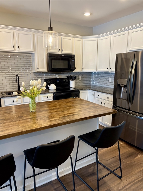 75 Augustus Court, Unit 2003 Reading, MA 01867 - Photo 4 of 25