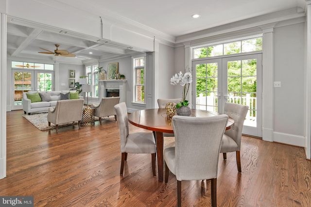 $2,450,000 | 5946 Oakdale Road, McLean, VA 22101
