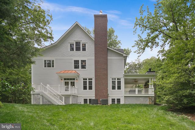 $2,450,000 | 5946 Oakdale Road, McLean, VA 22101