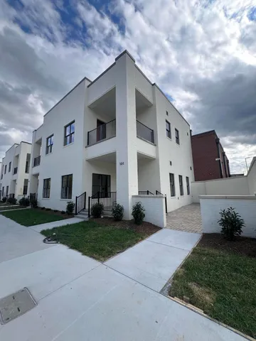 $2,600 | 136 West 13th Street, Chattanooga, TN 37402