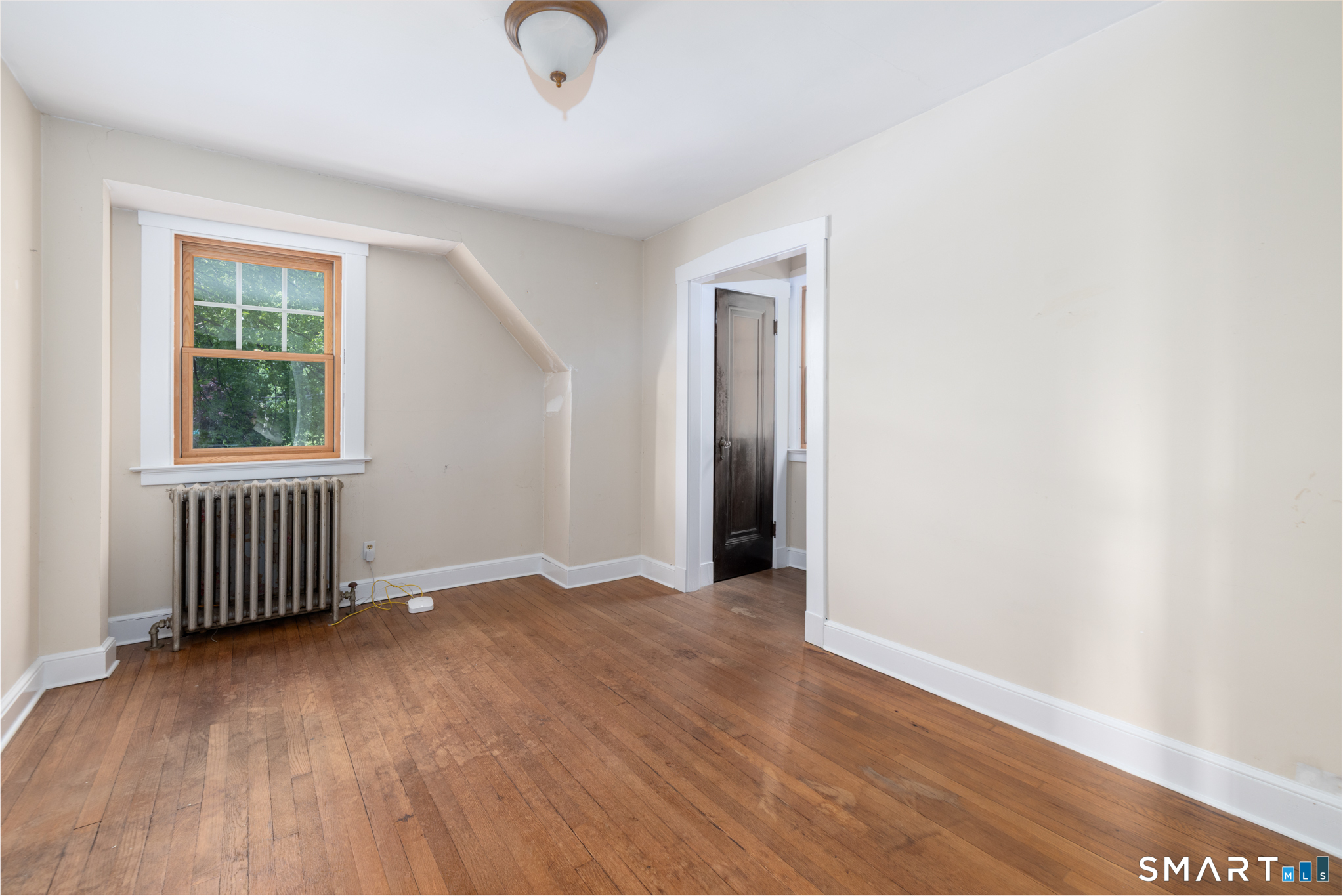 127 Roger Road New Haven, CT 06515 - Photo 29 of 40