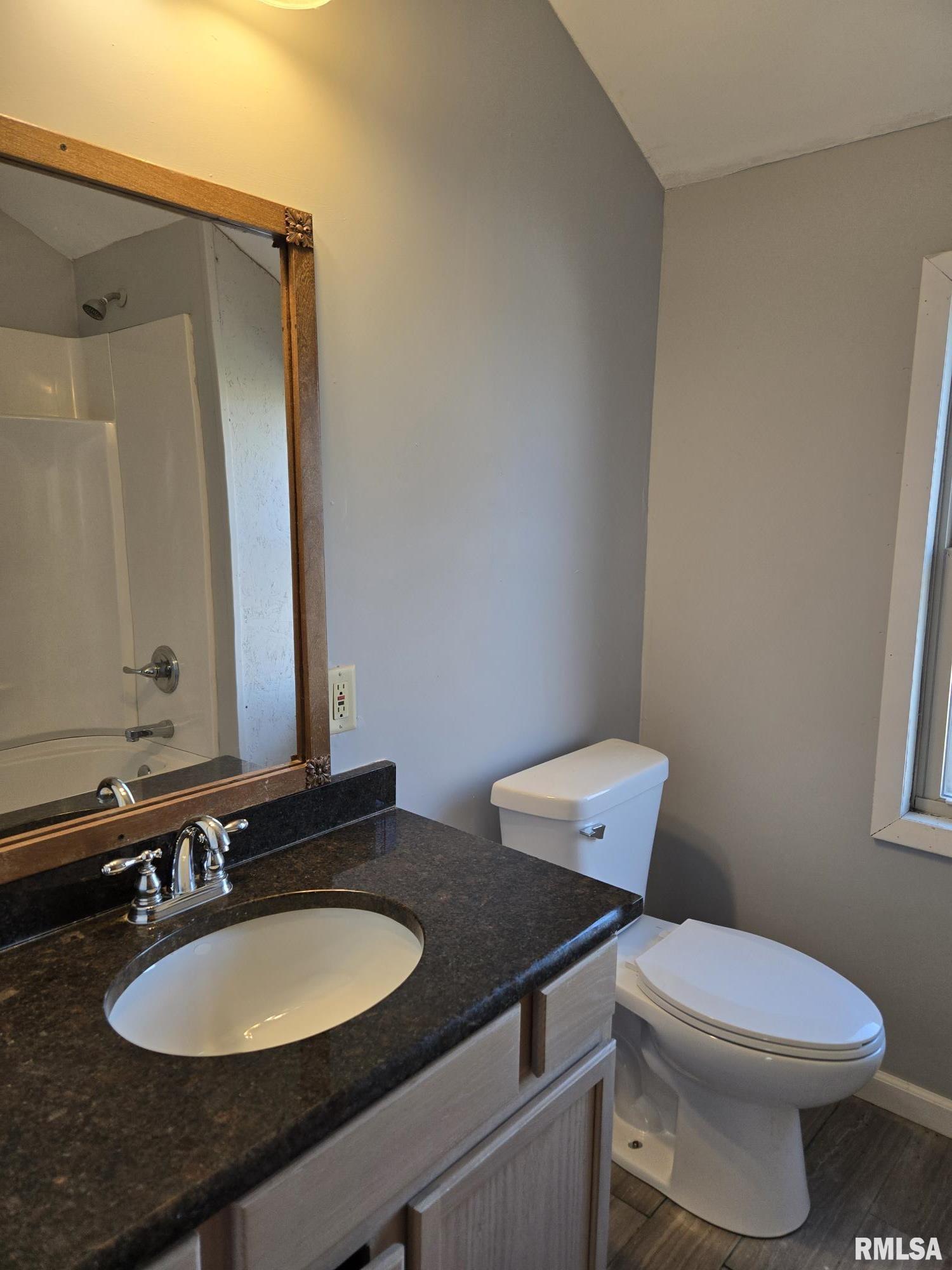 12211 Shattuc Road Carlyle, IL 62231 - Photo 12 of 12 Gallery Image 12