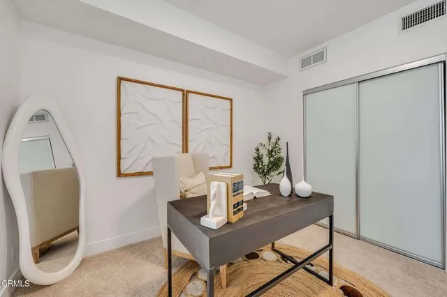 $1,169,000 | 239 South Marengo Avenue, Unit 102, Pasadena, CA 91101