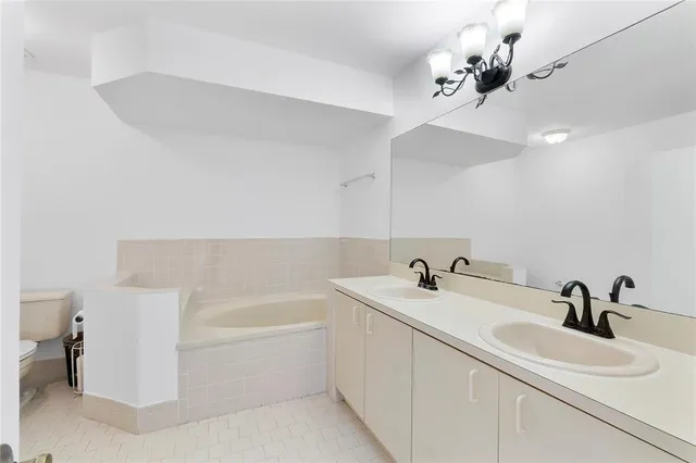 $649,000 | 5524 Northwest 55th Drive, Coconut Creek, FL 33073