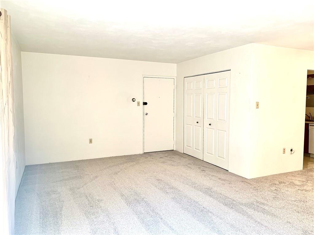205 Coraopolis Road, Unit 11 Coraopolis, PA 15108 - Photo 3 of 19 Gallery Image 3