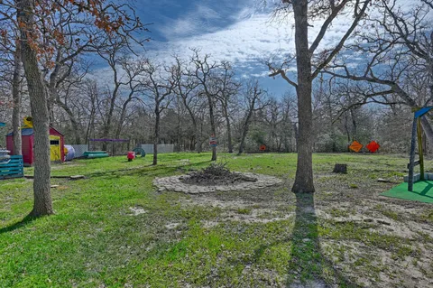 $179,900 | 514 Forest Oak Road, Somerville, TX 77879