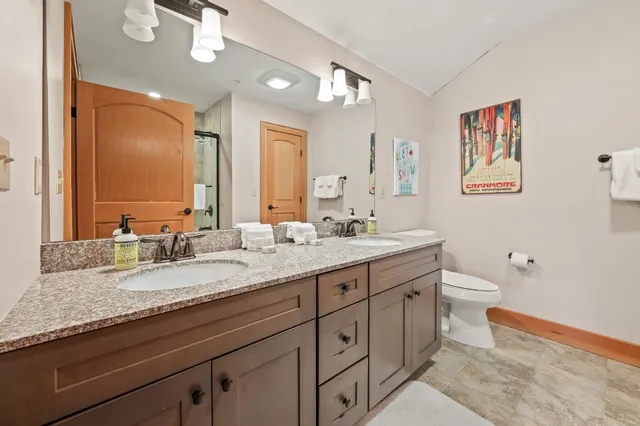 $1,325,000 | 235 Skimobile Road, Unit 1404, Conway, NH 03860