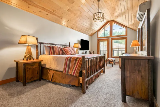 $1,325,000 | 235 Skimobile Road, Unit 1404, Conway, NH 03860