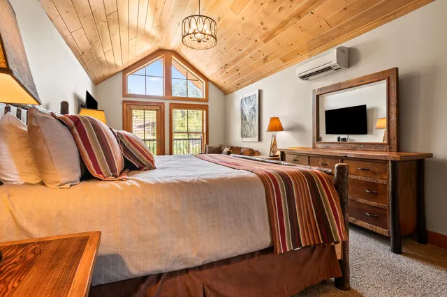 $1,325,000 | 235 Skimobile Road, Unit 1404, Conway, NH 03860