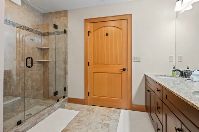 $1,325,000 | 235 Skimobile Road, Unit 1404, Conway, NH 03860