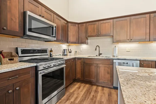 $1,325,000 | 235 Skimobile Road, Unit 1404, Conway, NH 03860