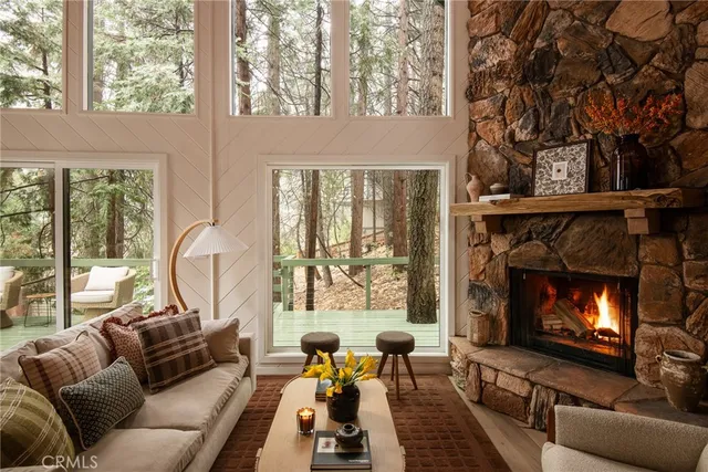 $675,000 | 28443 Altamont Court, Lake Arrowhead, CA 92385