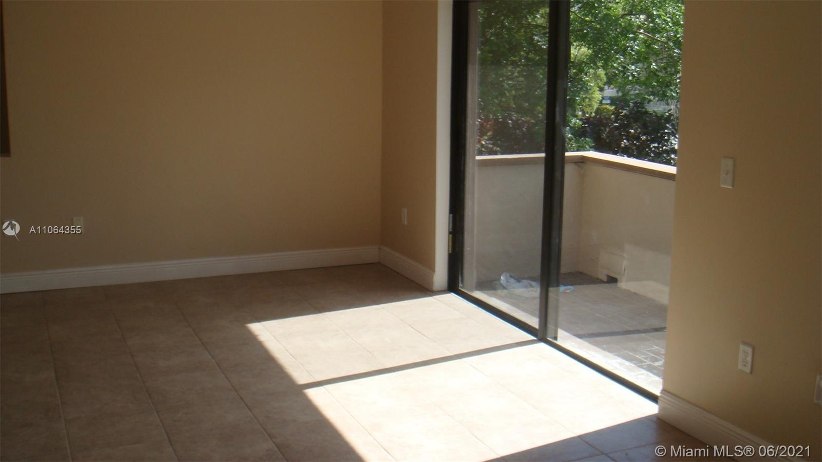 Kendall Miami, FL 33176 - Photo 4 of 13