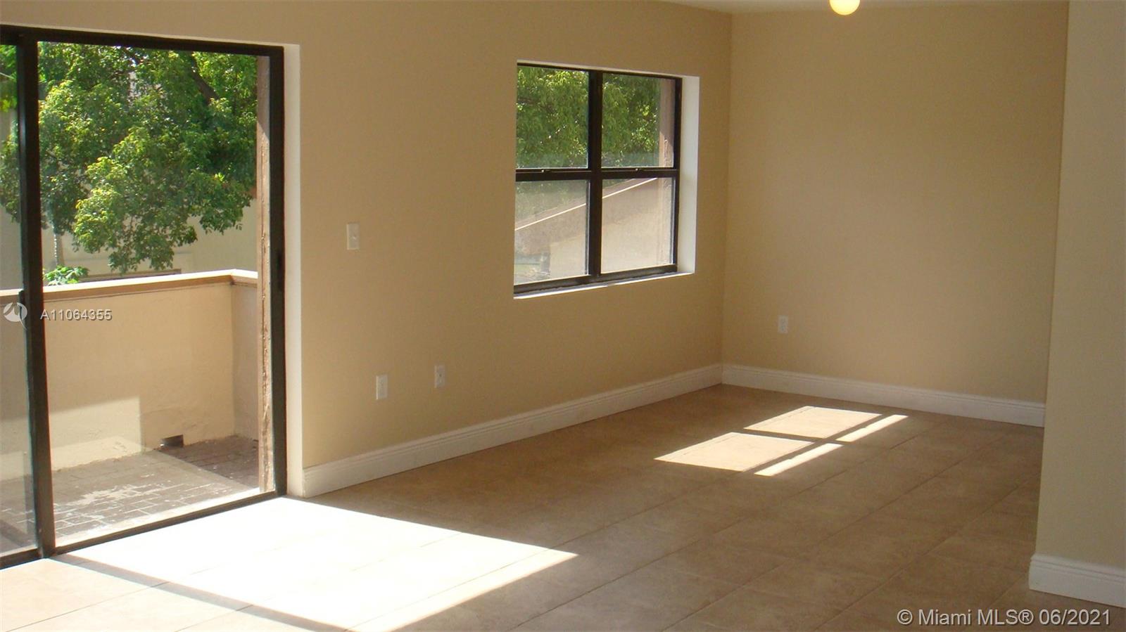 Kendall Miami, FL 33176 - Photo 5 of 13