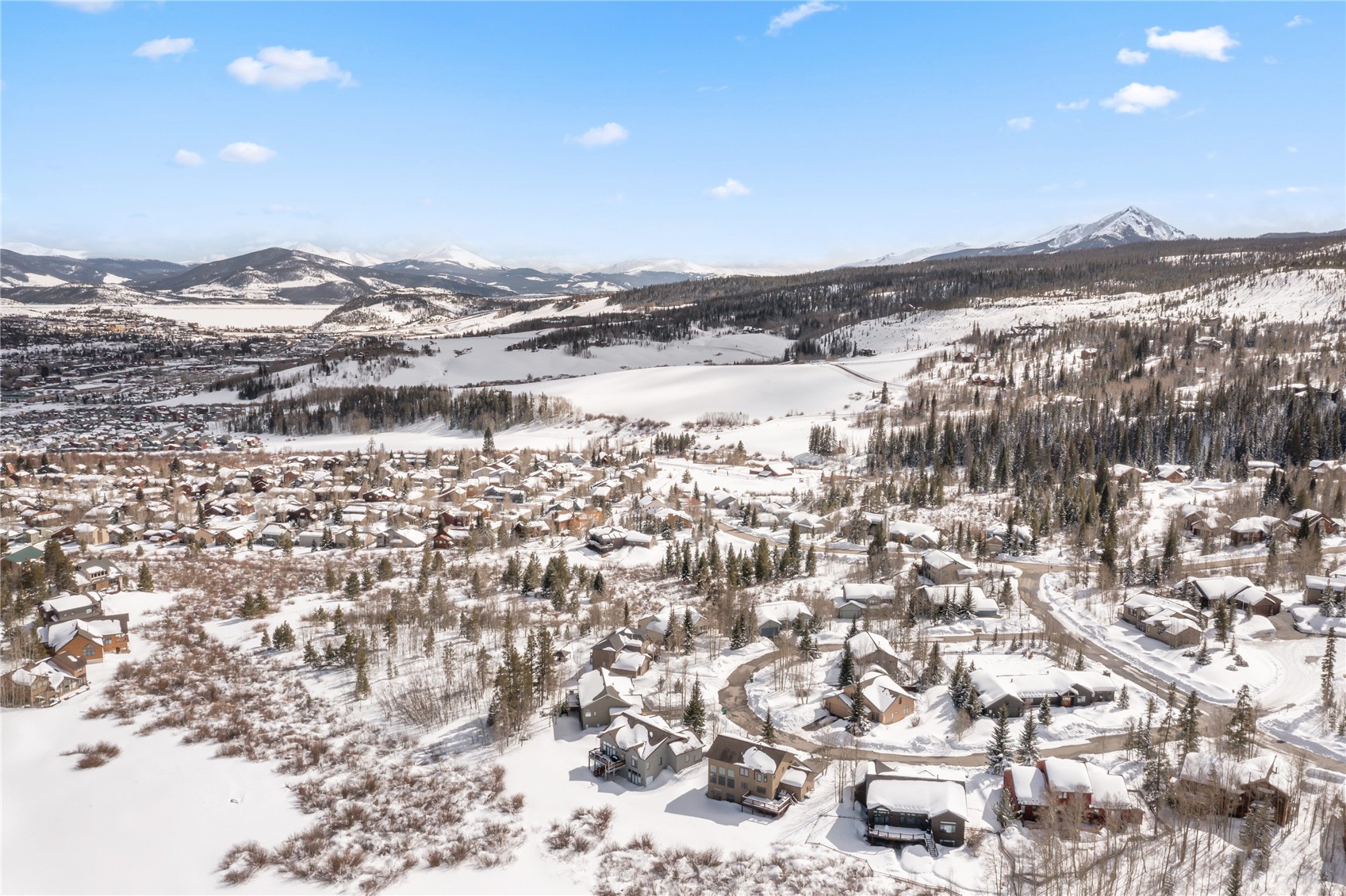709 Eveningstar Road Silverthorne, CO 80498 - Photo 9 of 35 Gallery Image 9