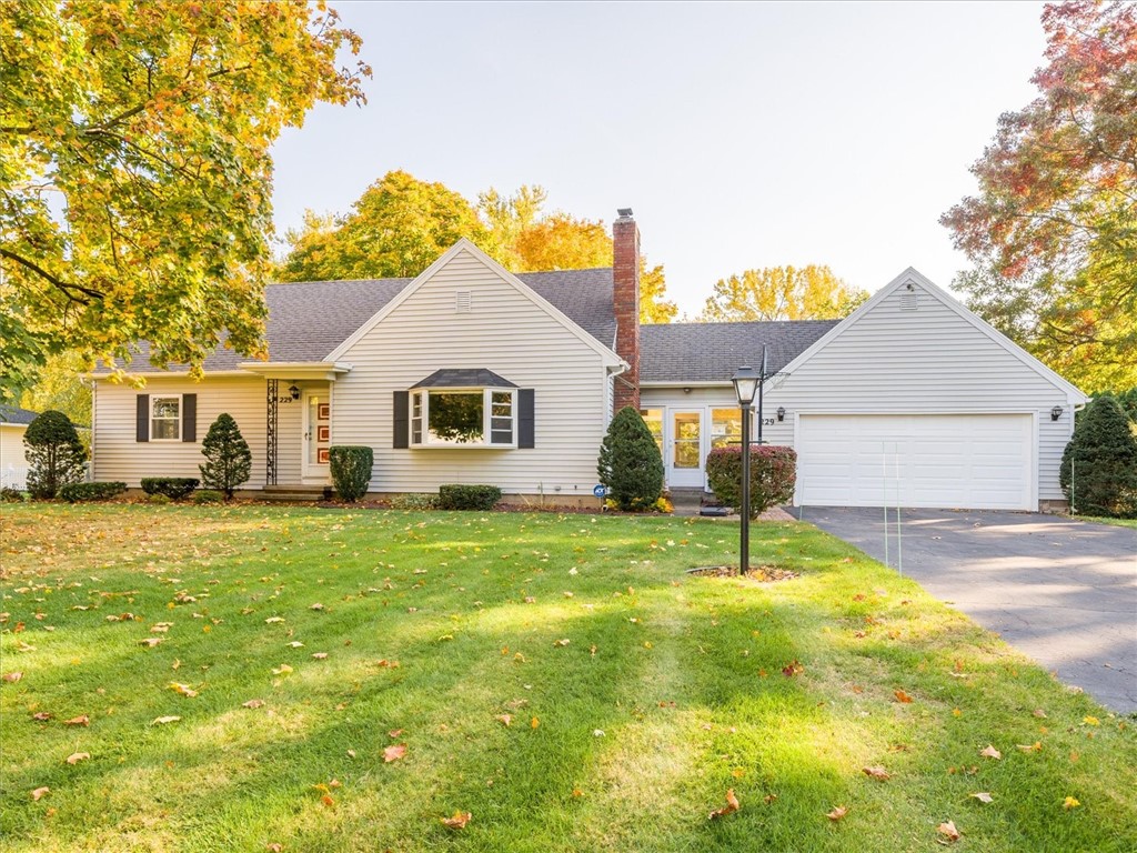 229 Birch Lane Webster, NY 14580 - Photo 1 of 49 229 Birch Ln. Webster