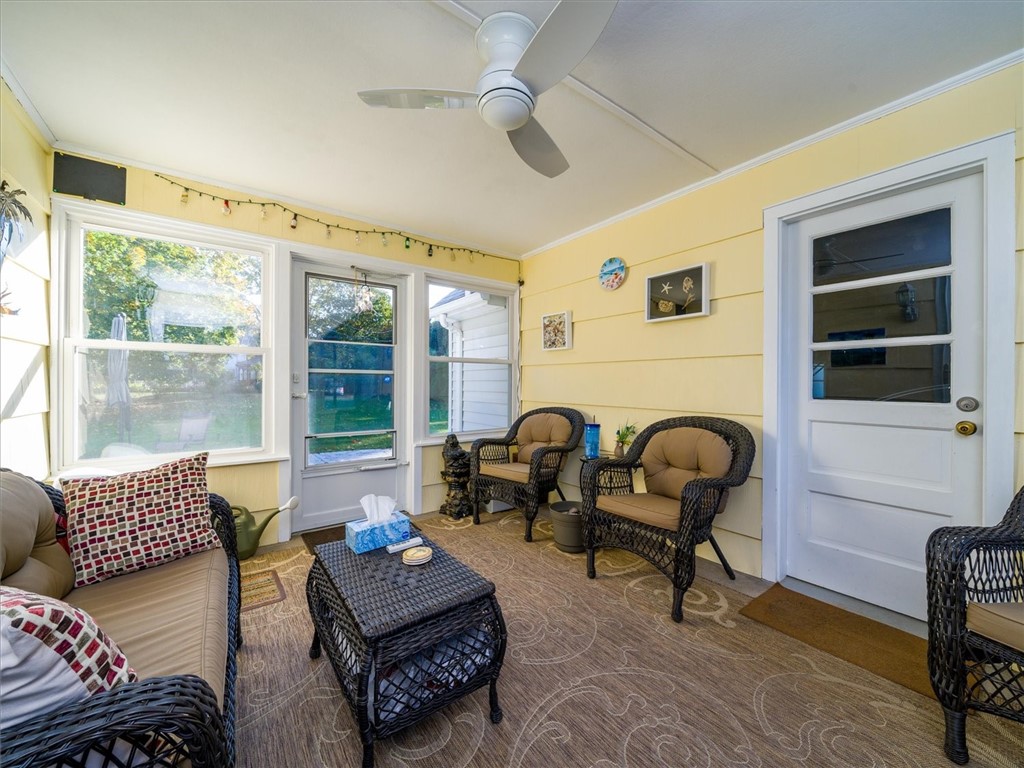 229 Birch Lane Webster, NY 14580 - Photo 17 of 49 Enclosed Breezeway