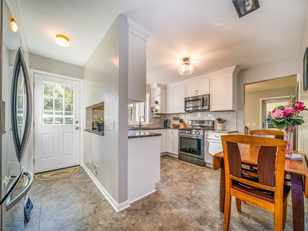 229 Birch Lane Webster, NY 14580 - Photo 24 of 49