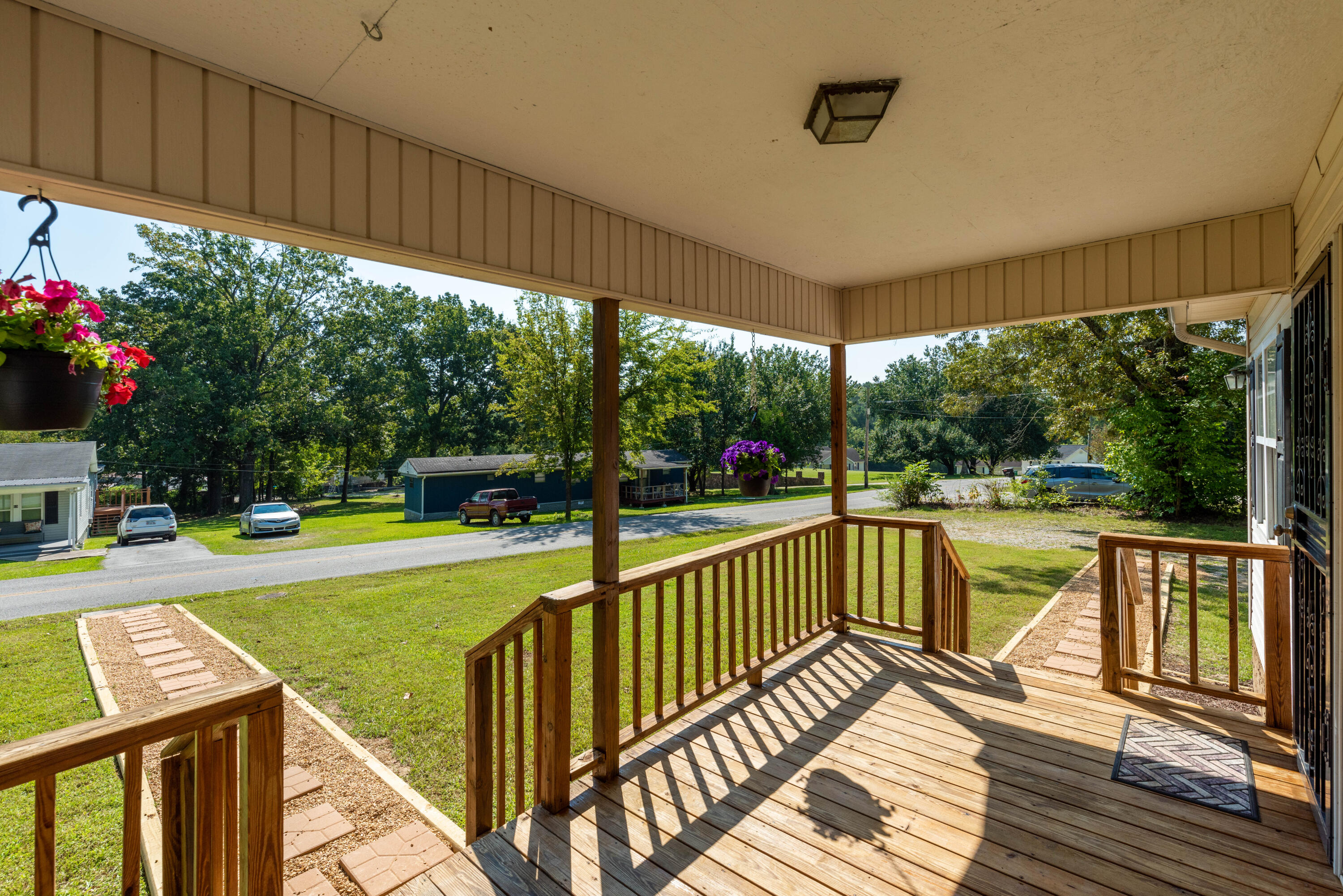 80 Pine Grove Access Road Ringgold, GA 30736 - Photo 6 of 35 DSC_2264